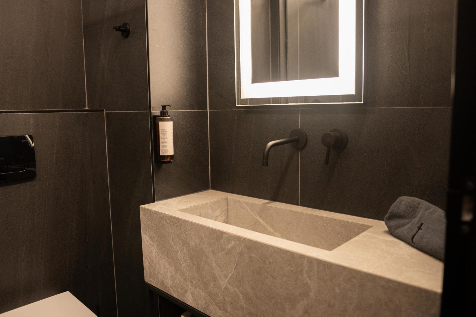 Taskou Luxury Suites Салоники Экстерьер фото
